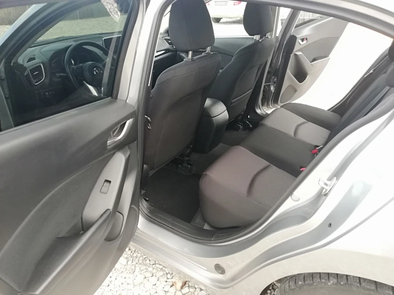 Mazda 3 2.0i KLI navi, снимка 10 - Автомобили и джипове - 48323694