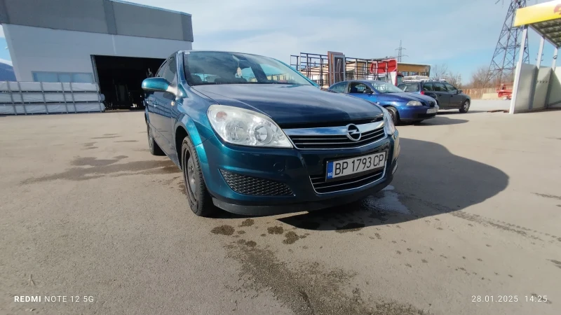 Opel Astra 1.6, снимка 1 - Автомобили и джипове - 49210237