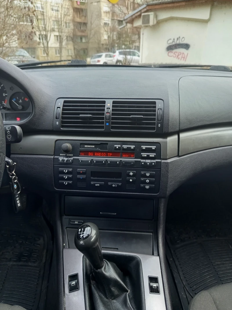 BMW 318 318is 143ks, снимка 12 - Автомобили и джипове - 49484242