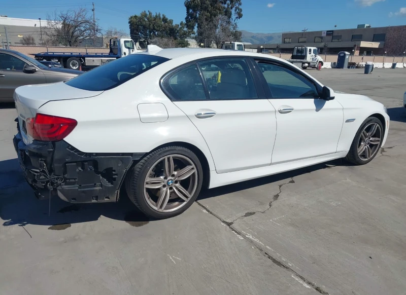 BMW 535 I* M-PACK* HEAD-UP* M.ТОЧКА* ПОДГРЕВИ, снимка 4 - Автомобили и джипове - 49544990