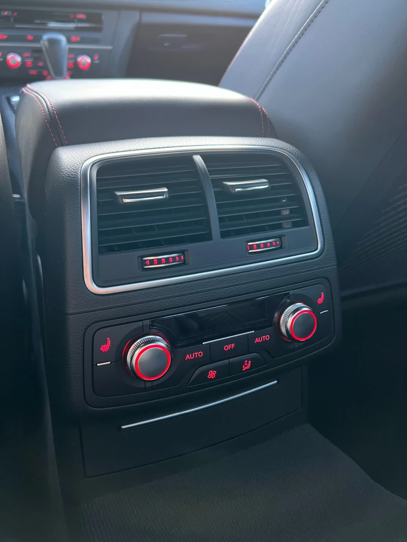 Audi A6 326hp| Competition| Matrix| Air| Dist| Keyless, снимка 13 - Автомобили и джипове - 51673100
