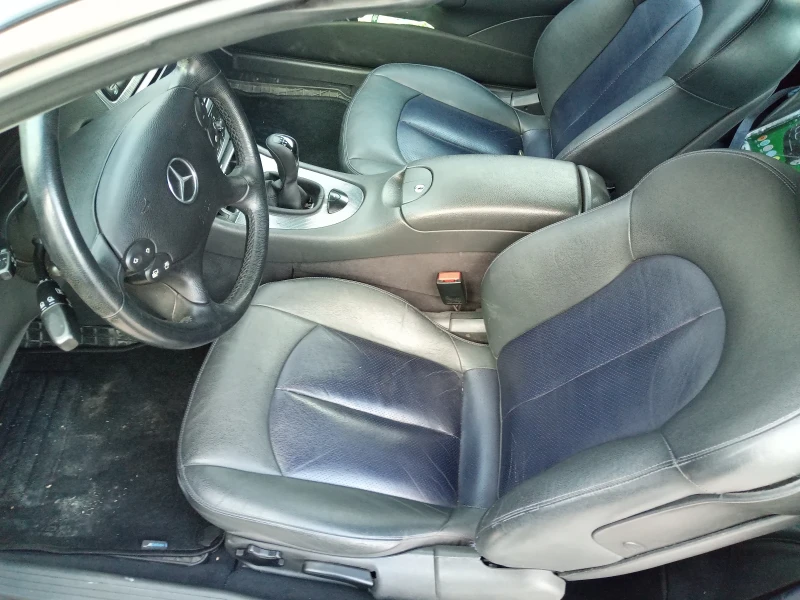 Mercedes-Benz CLK 240, снимка 8 - Автомобили и джипове - 51956412