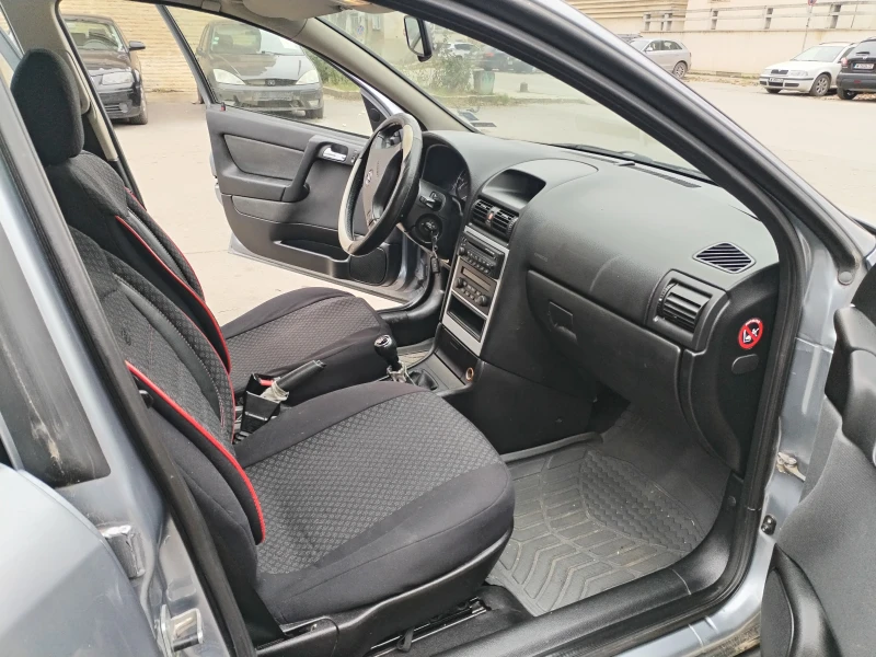 Opel Astra, снимка 9 - Автомобили и джипове - 52431411