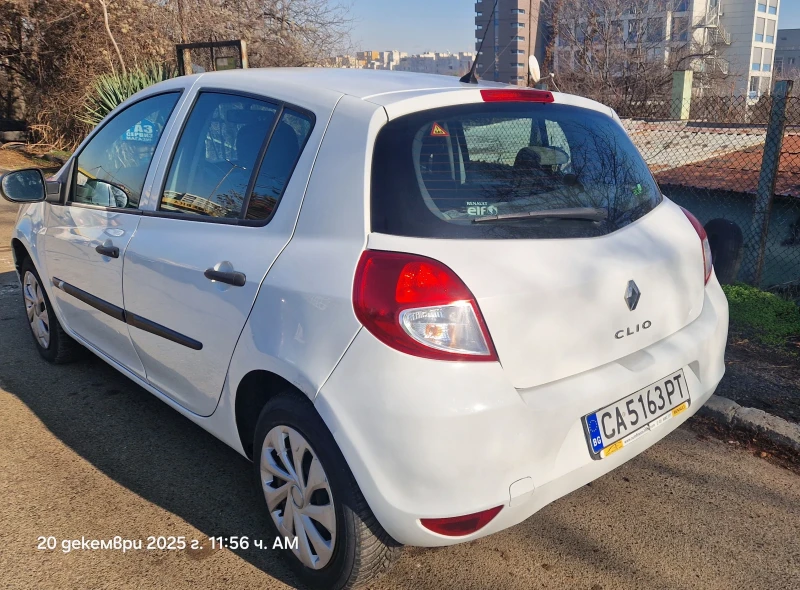 Renault Clio Газ/бензин Euro 5, снимка 8 - Автомобили и джипове - 52639743