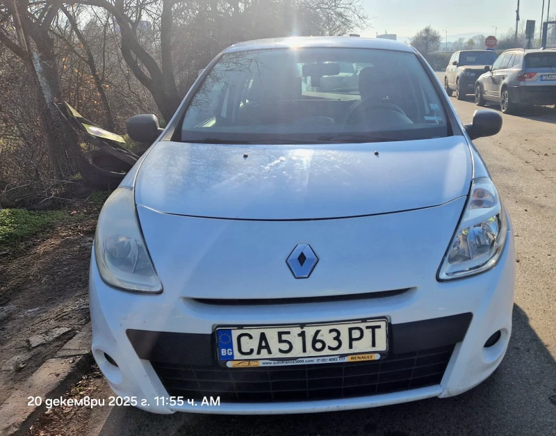Renault Clio Газ/бензин Euro 5, снимка 2 - Автомобили и джипове - 52639743