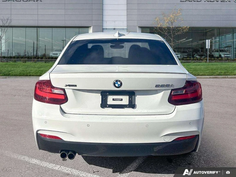 BMW 228 * 228i xDrive * CARFAX * БЕЗ ПЪРВОНАЧАЛНА ВНОСКА, снимка 5 - Автомобили и джипове - 52908386