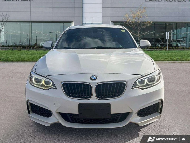 BMW 228 * 228i xDrive * CARFAX * БЕЗ ПЪРВОНАЧАЛНА ВНОСКА, снимка 2 - Автомобили и джипове - 52908386