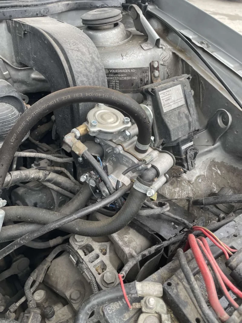 VW Golf 4, снимка 7 - Автомобили и джипове - 53025788