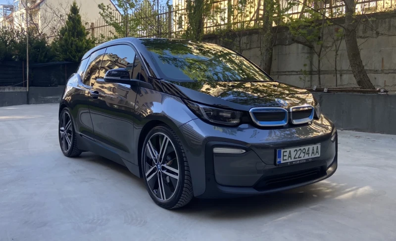 BMW i3 фейслифт, всички екстри, перфектна, обслужена - 34500 лв. - 83569128 | Car24.bg