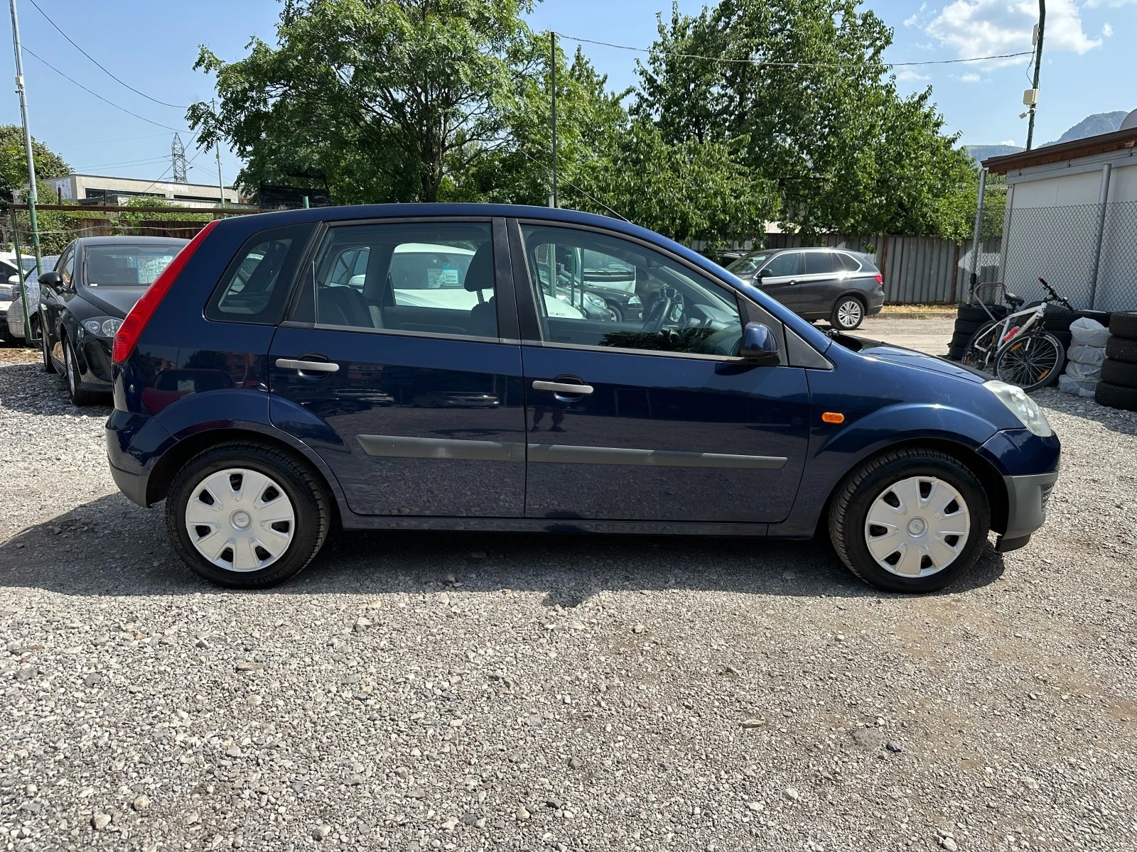 Ford Fiesta 1.3I 69kc - изображение 2