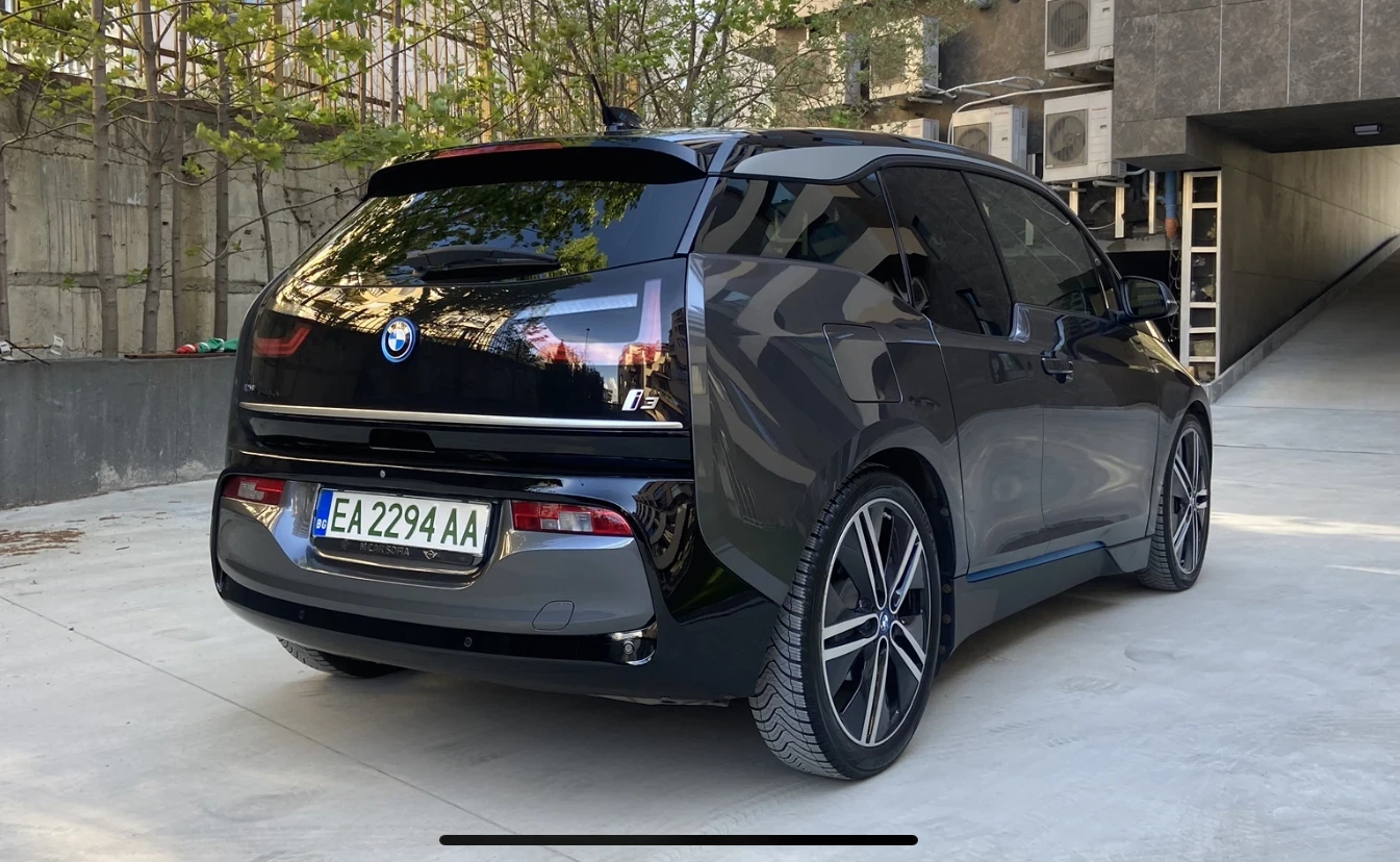 BMW i3 фейслифт, всички екстри, перфектна, обслужена - изображение 8