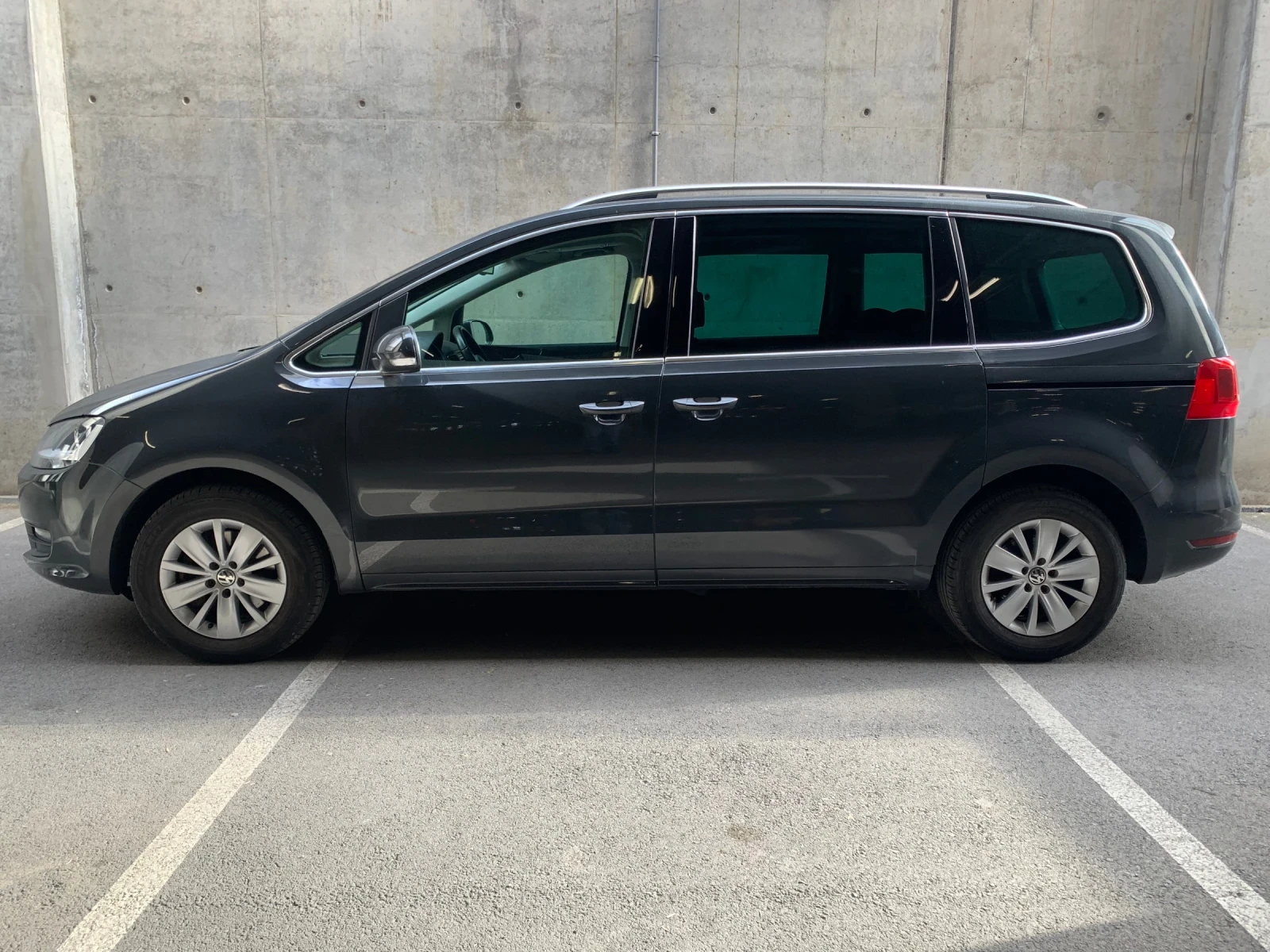 VW Sharan 2.0TDI* Сервизна история VW* Comfort Line - изображение 7