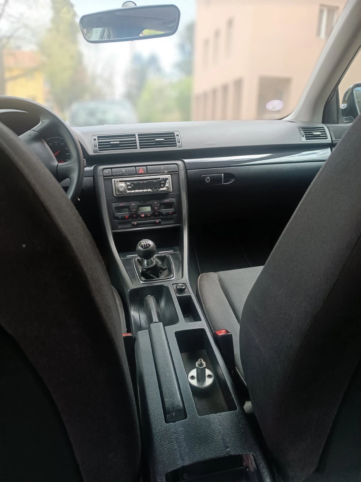 Audi A4  - изображение 6