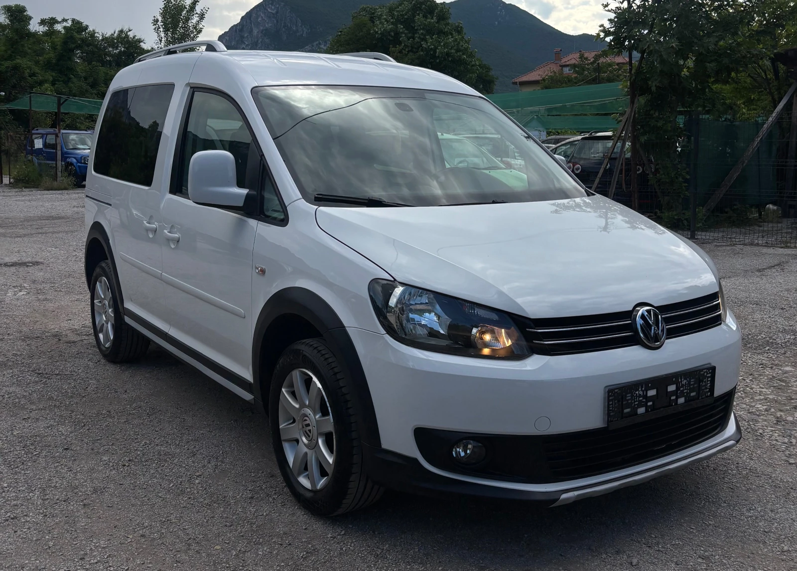 VW Caddy CROSS | Mobile.bg — изображение 1