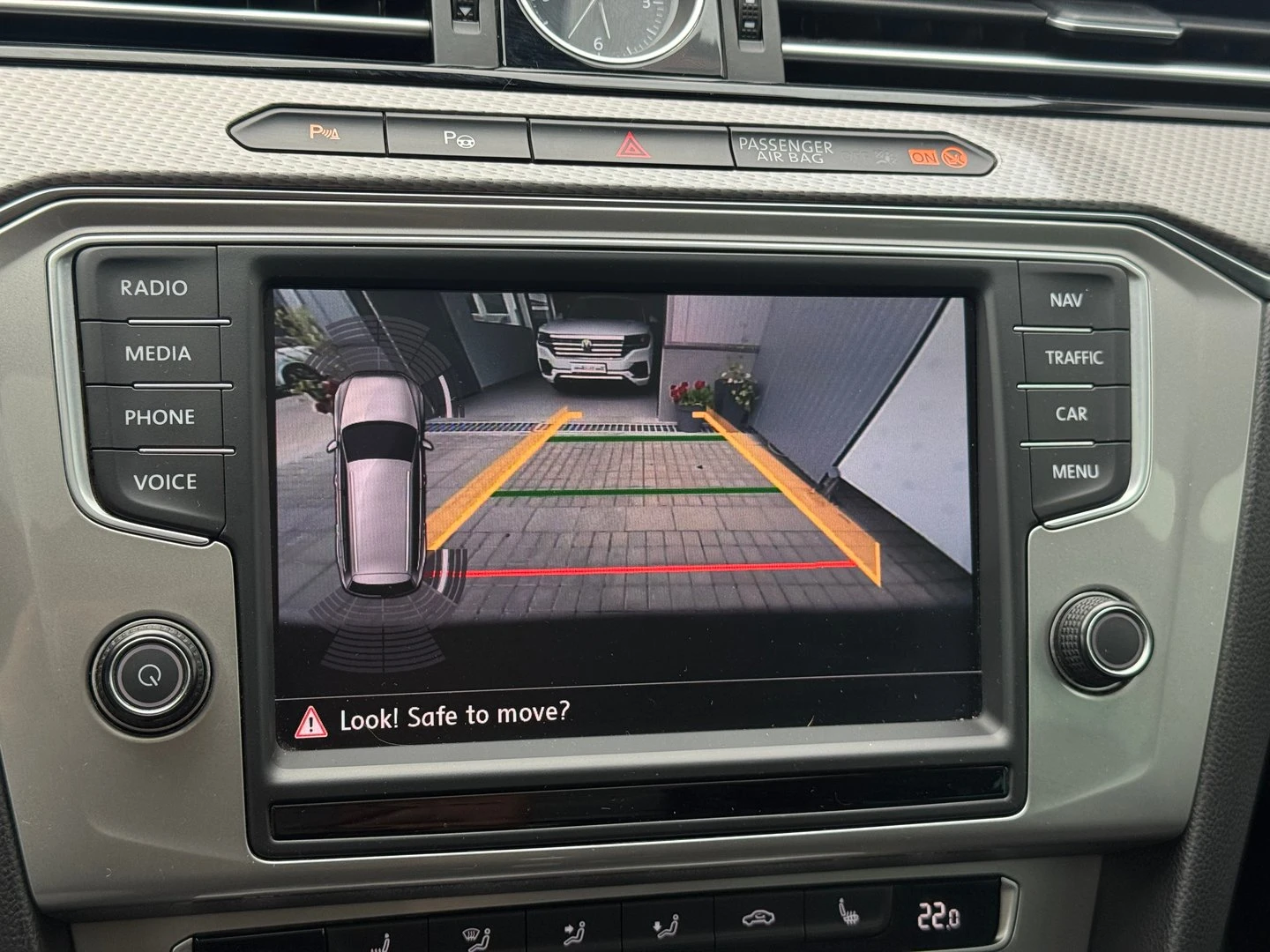 VW Passat 2.0TDI BMT 4MOTION | Mobile.bg   15