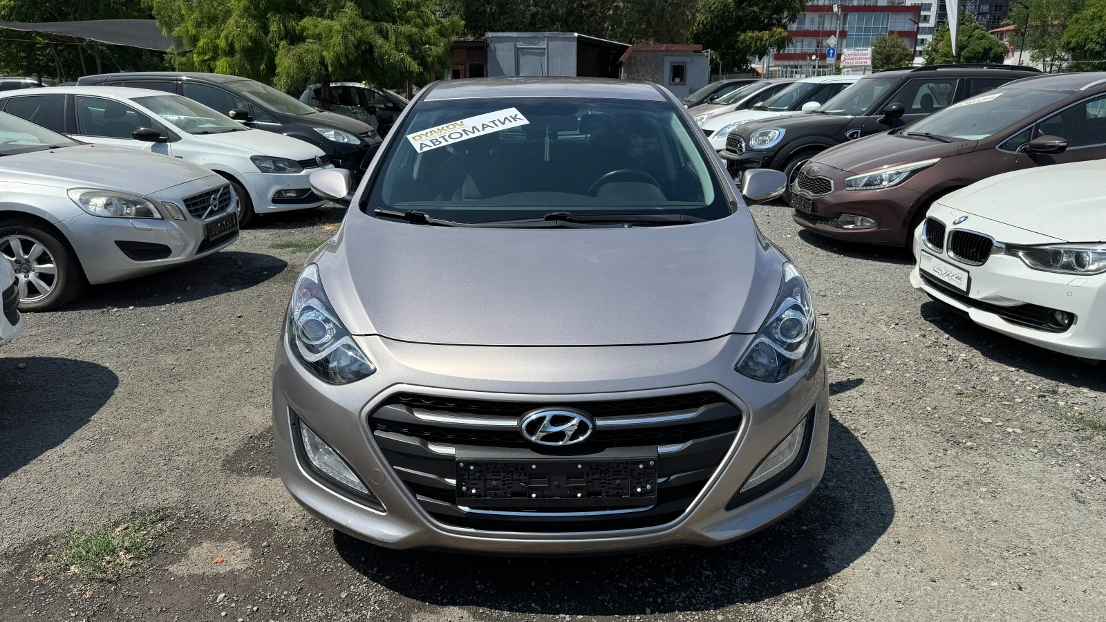 Hyundai I30 1.6i Внос ШВЕЙЦАРИЯ!Автоматик, Navi, PDC, LED, Car - изображение 2