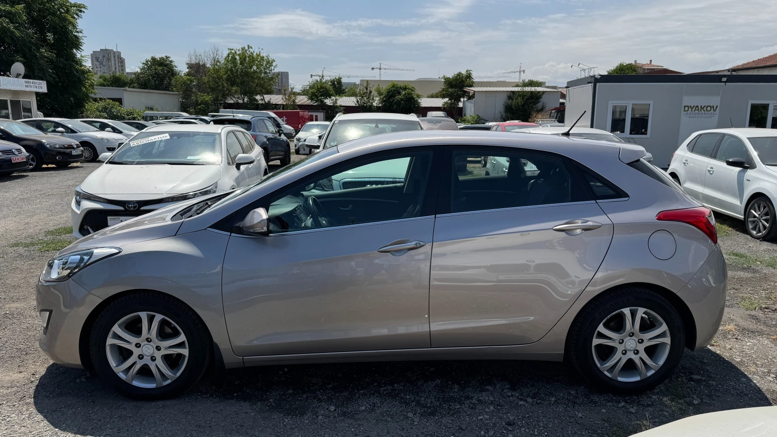 Hyundai I30 1.6i Внос ШВЕЙЦАРИЯ!Автоматик, Navi, PDC, LED, Car - изображение 8