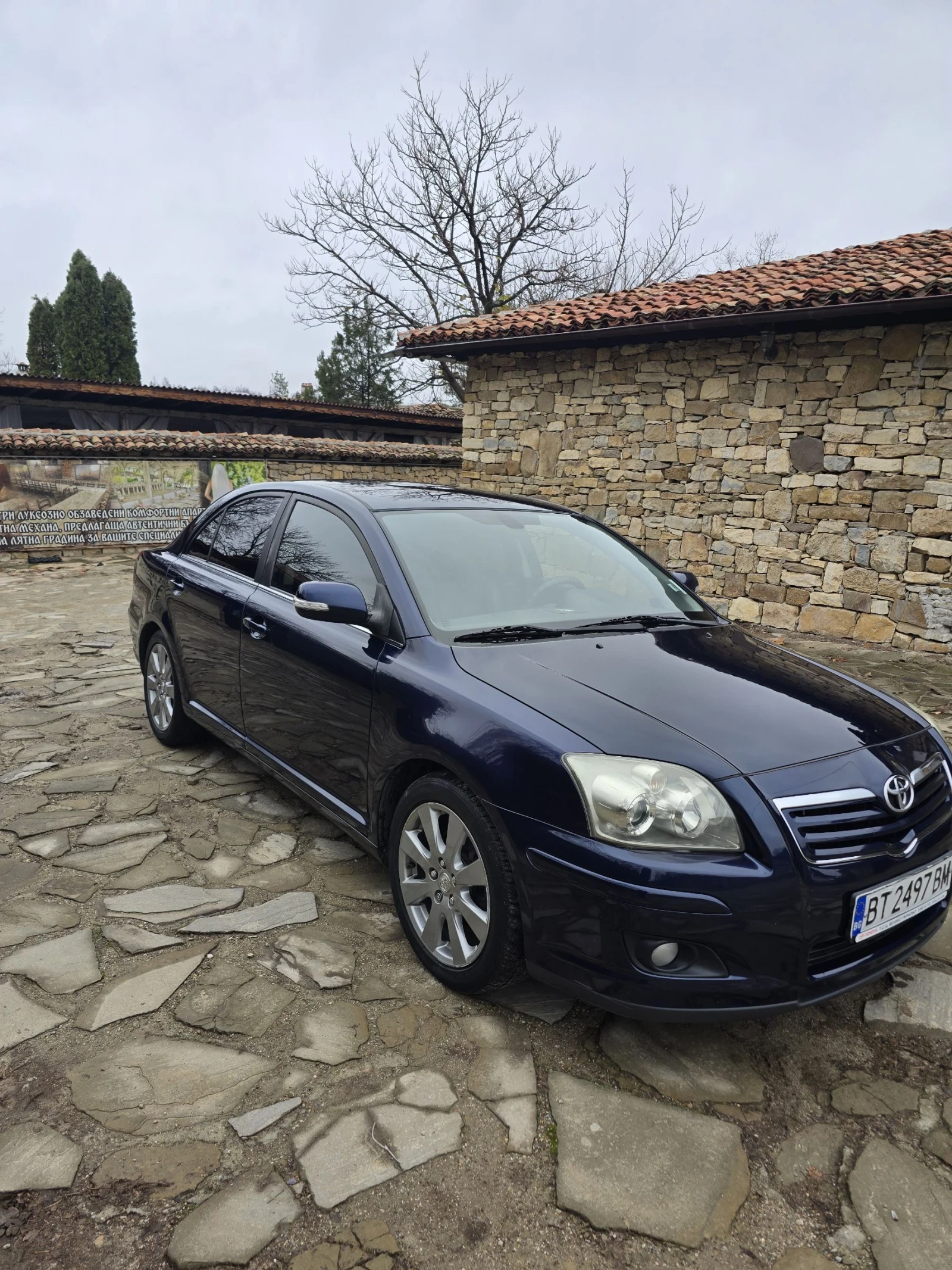 Toyota Avensis  - изображение 7