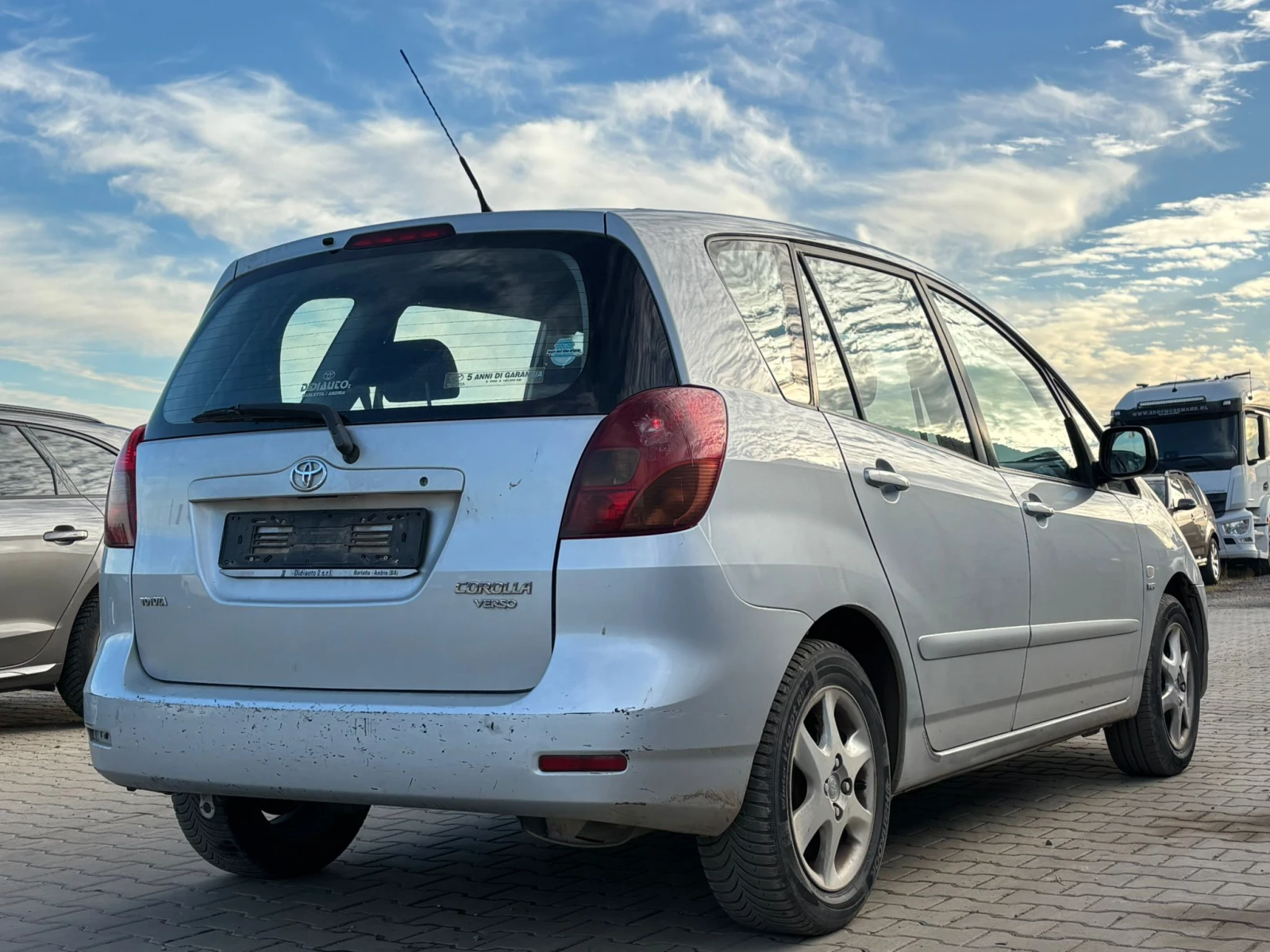 Toyota Corolla verso / 1.6I / GAS / 110 HP / EURO 4 / | Mobile.bg � ����������� 5