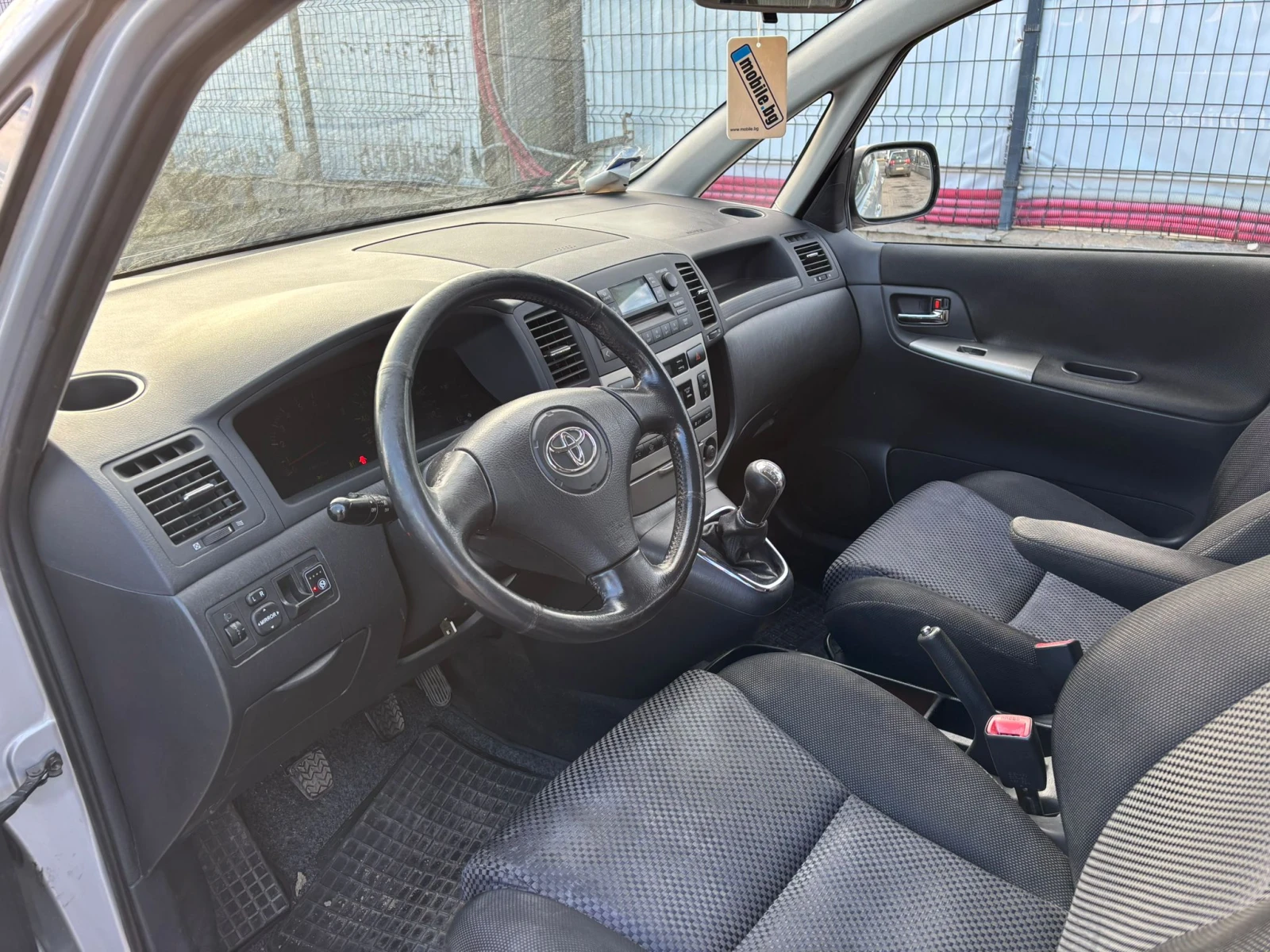 Toyota Corolla verso / 1.6I / GAS / 110 HP / EURO 4 / | Mobile.bg � ����������� 9