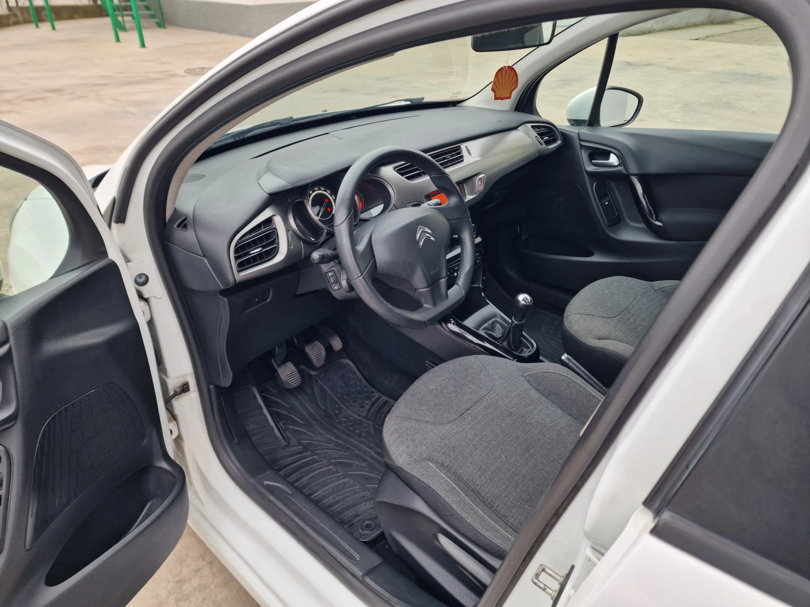 Citroen C3 1.6 HDI 75�.�. | Mobile.bg � ����������� 8