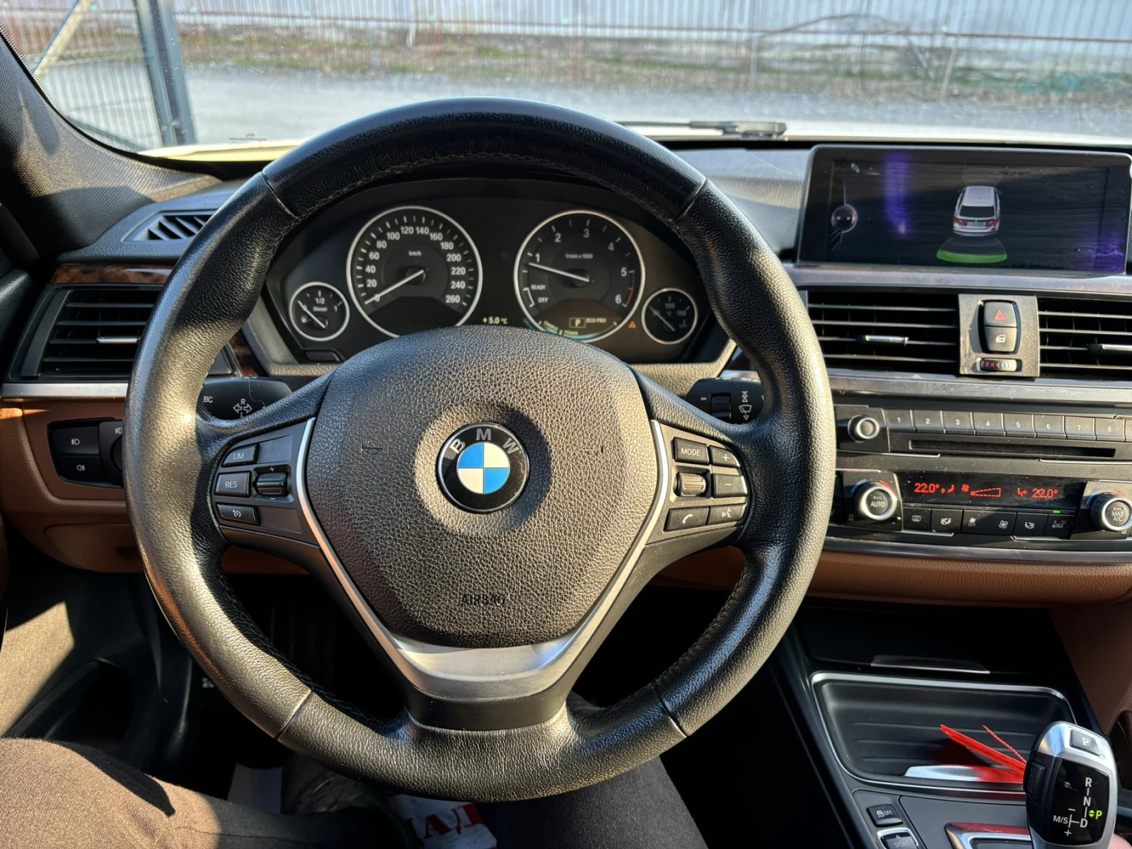 BMW 320 LUXURY LINE 2.0D - изображение 8