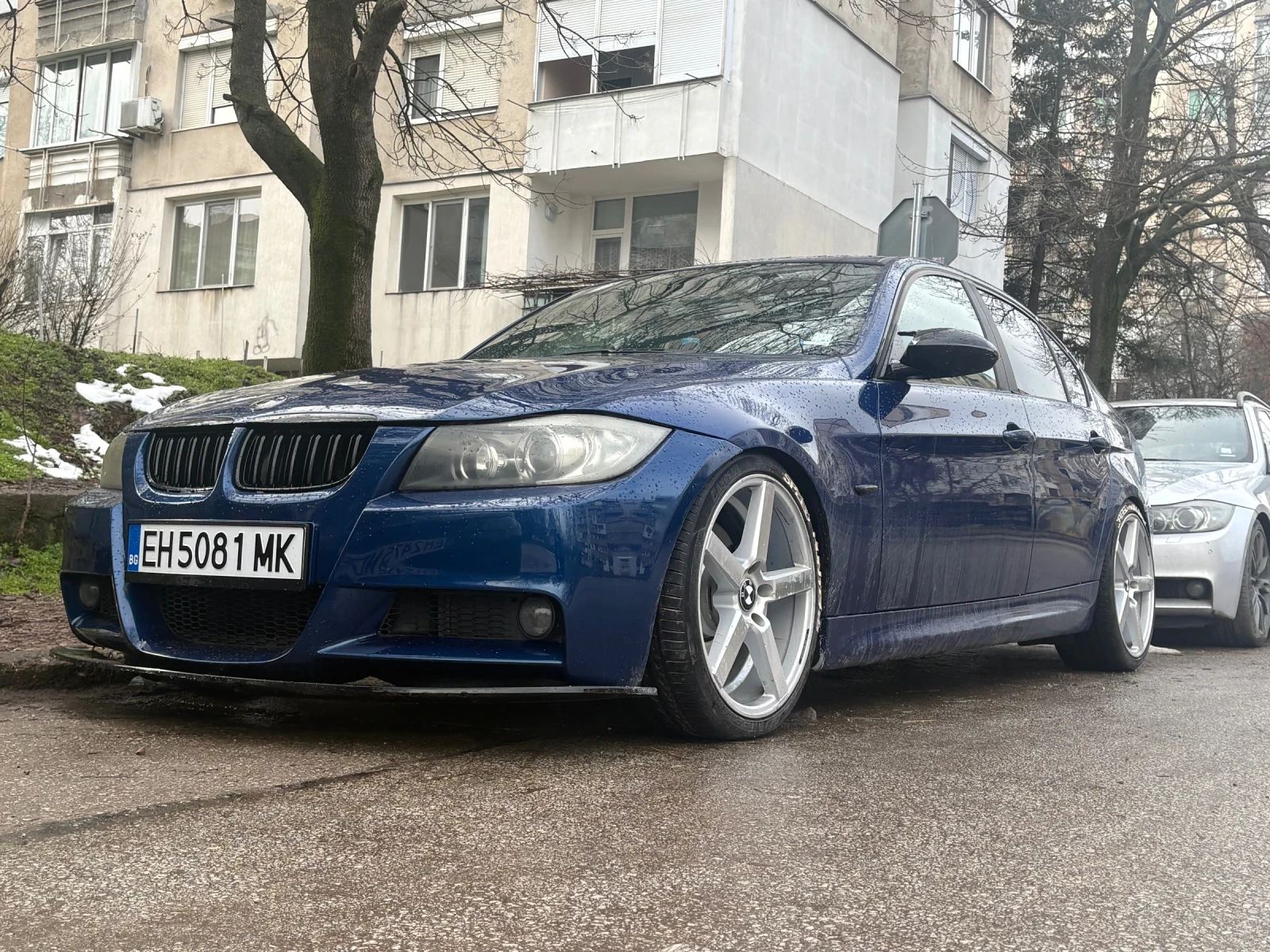BMW 330 E90 330i  - изображение 2