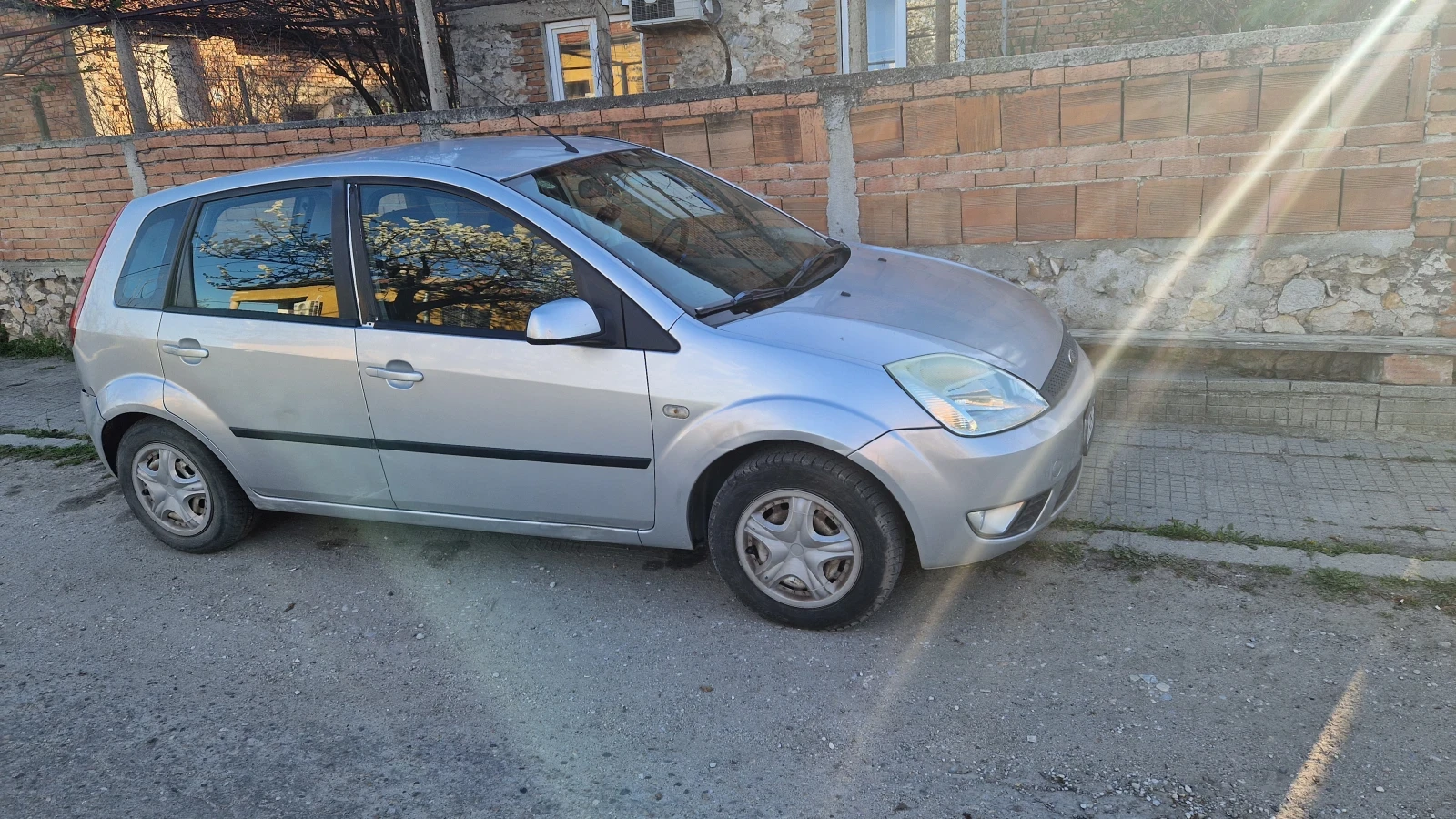 Ford Fiesta, снимка 3 - Автомобили и джипове - 53921126