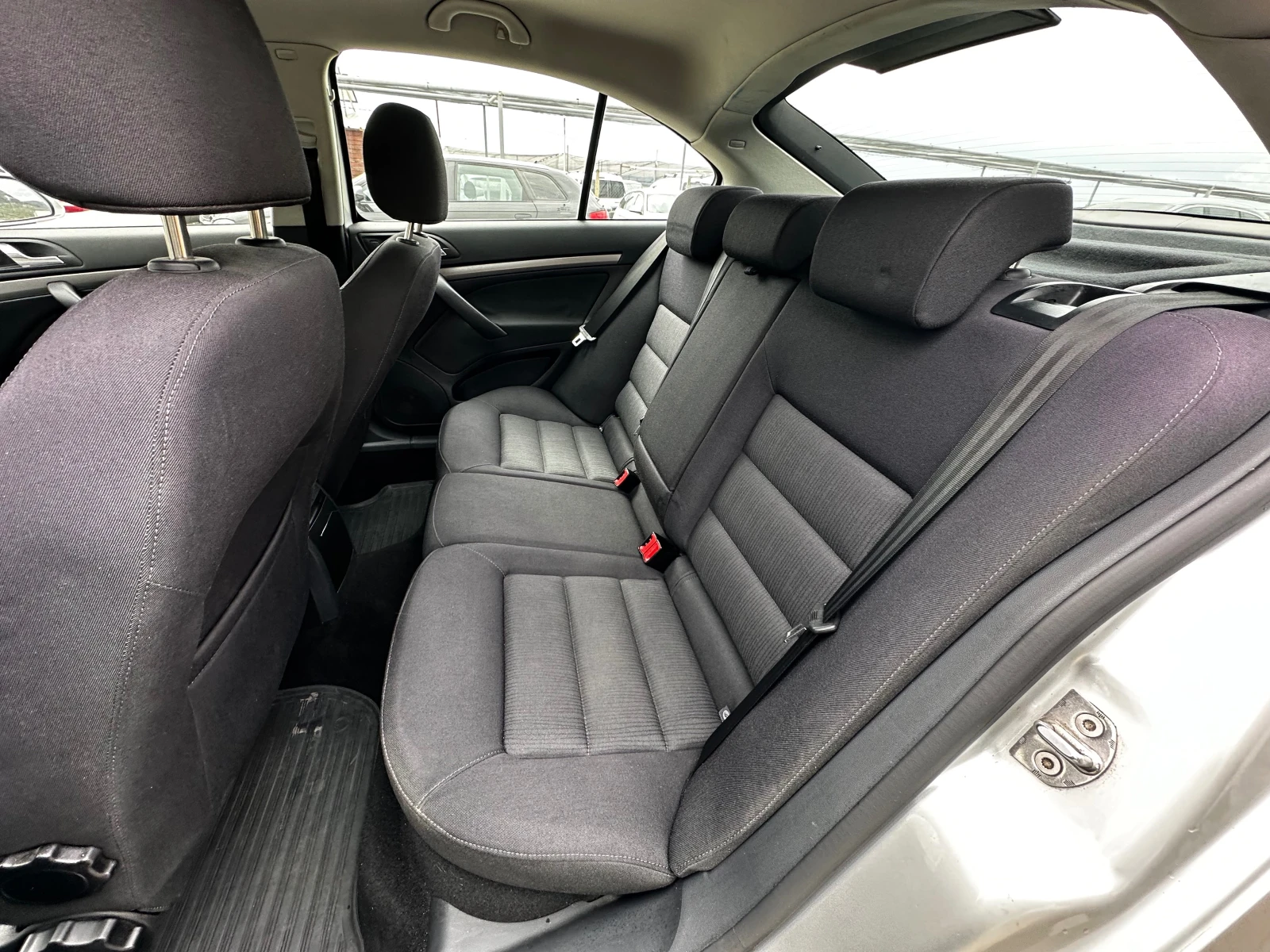 Skoda Octavia 1.9TDI 105�.� | Mobile.bg � ����������� 13