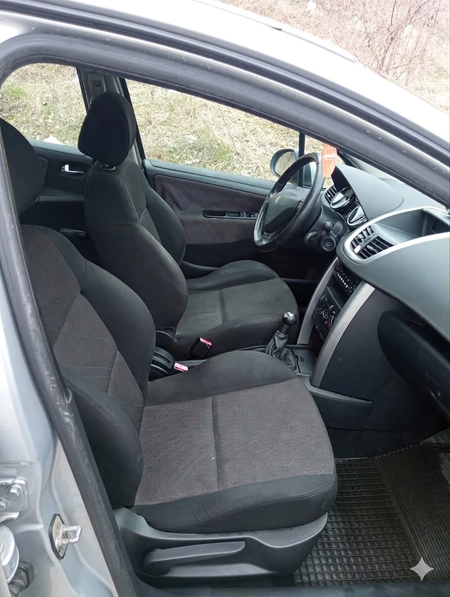 Peugeot 207, снимка 3 - Автомобили и джипове - 54415285