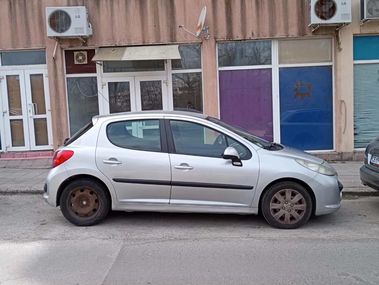 Peugeot 207