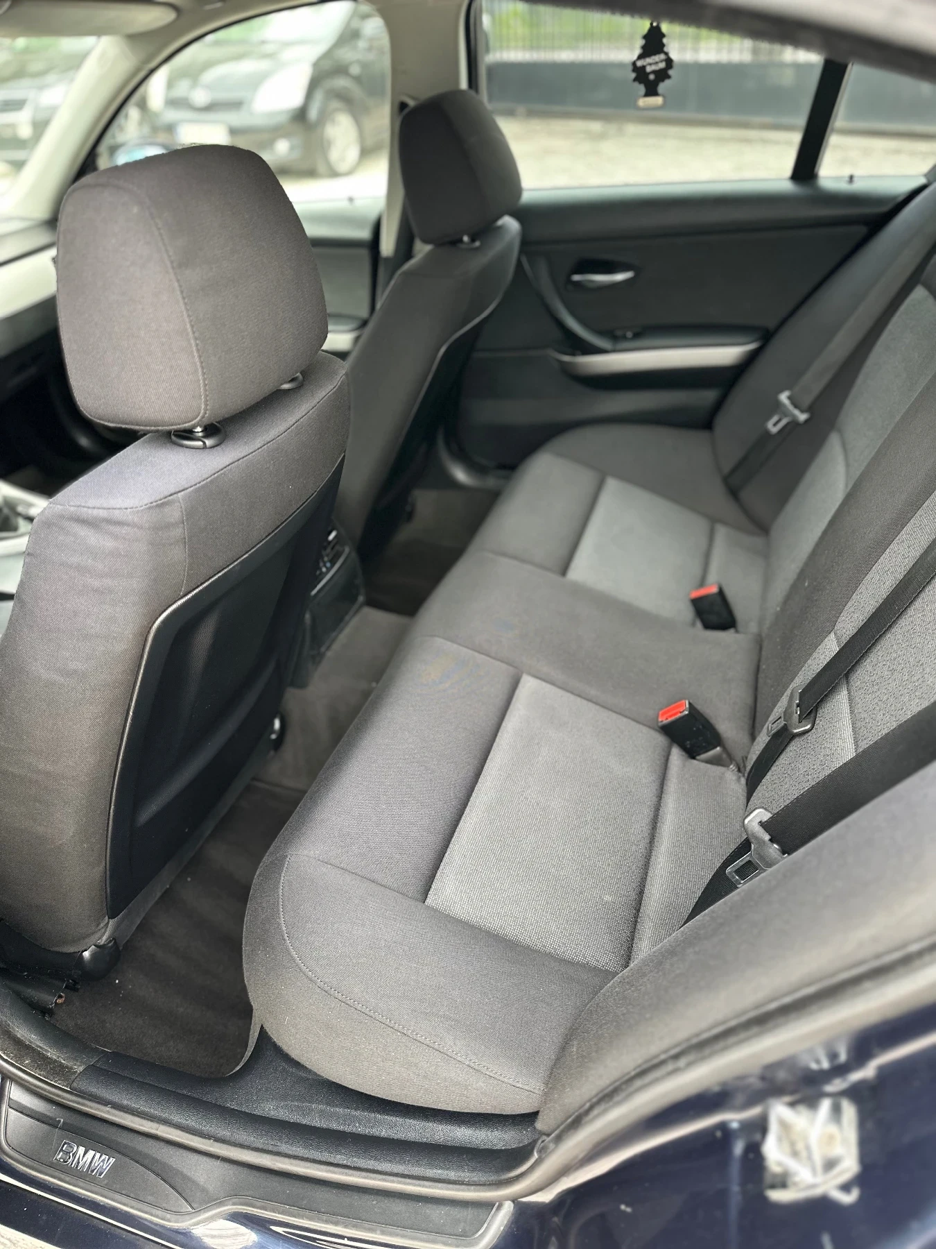BMW 320 163/НАВИГАЦИЯ/ПОДГРЕВ, снимка 9 - Автомобили и джипове - 54494302