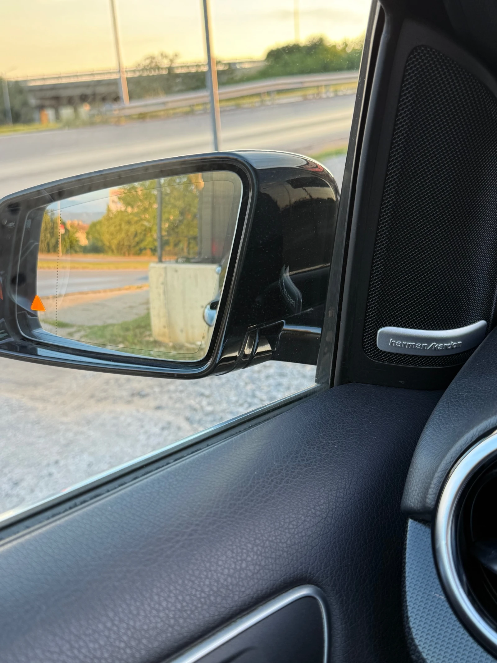 Mercedes-Benz B 200 Всички екстри, снимка 13 - Автомобили и джипове - 55089543