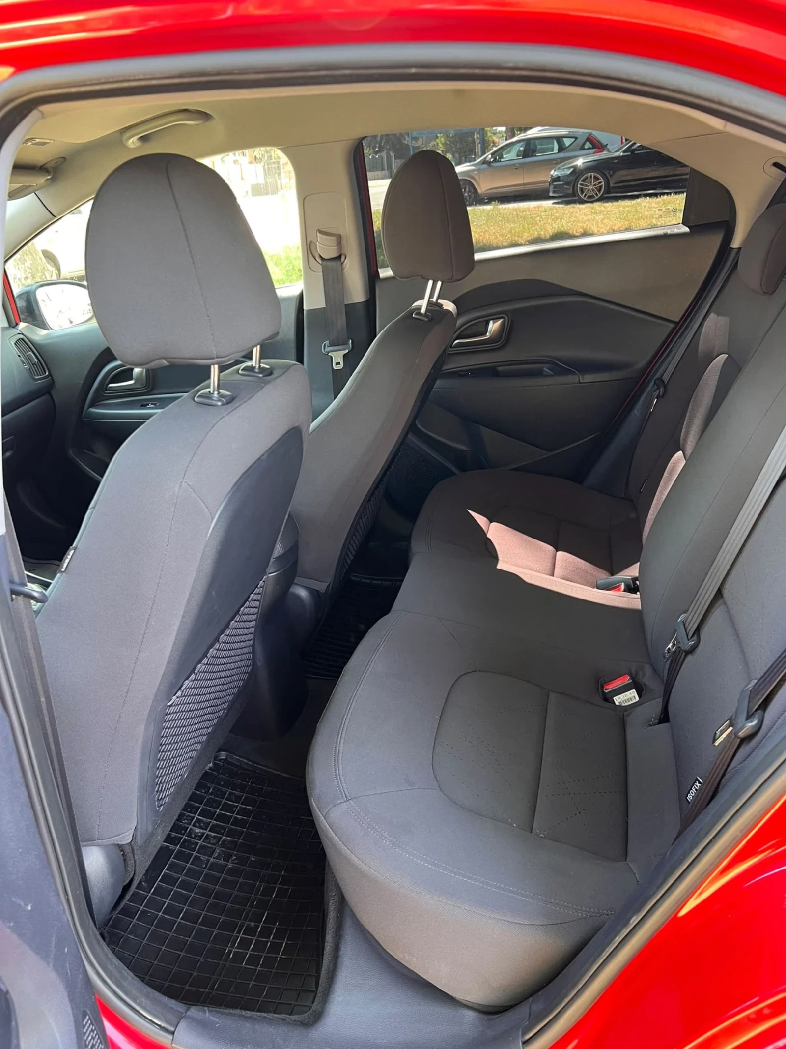 Kia Rio, снимка 12 - Автомобили и джипове - 55125651
