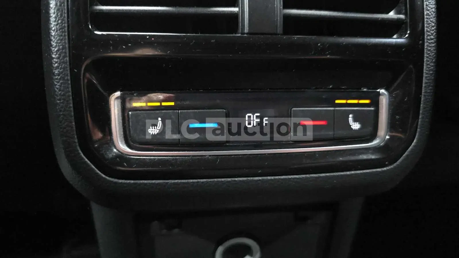 VW Passat 2.0TDI PRESTIGE! PANO/360CAM/FULL, снимка 15 - Автомобили и джипове - 55225495
