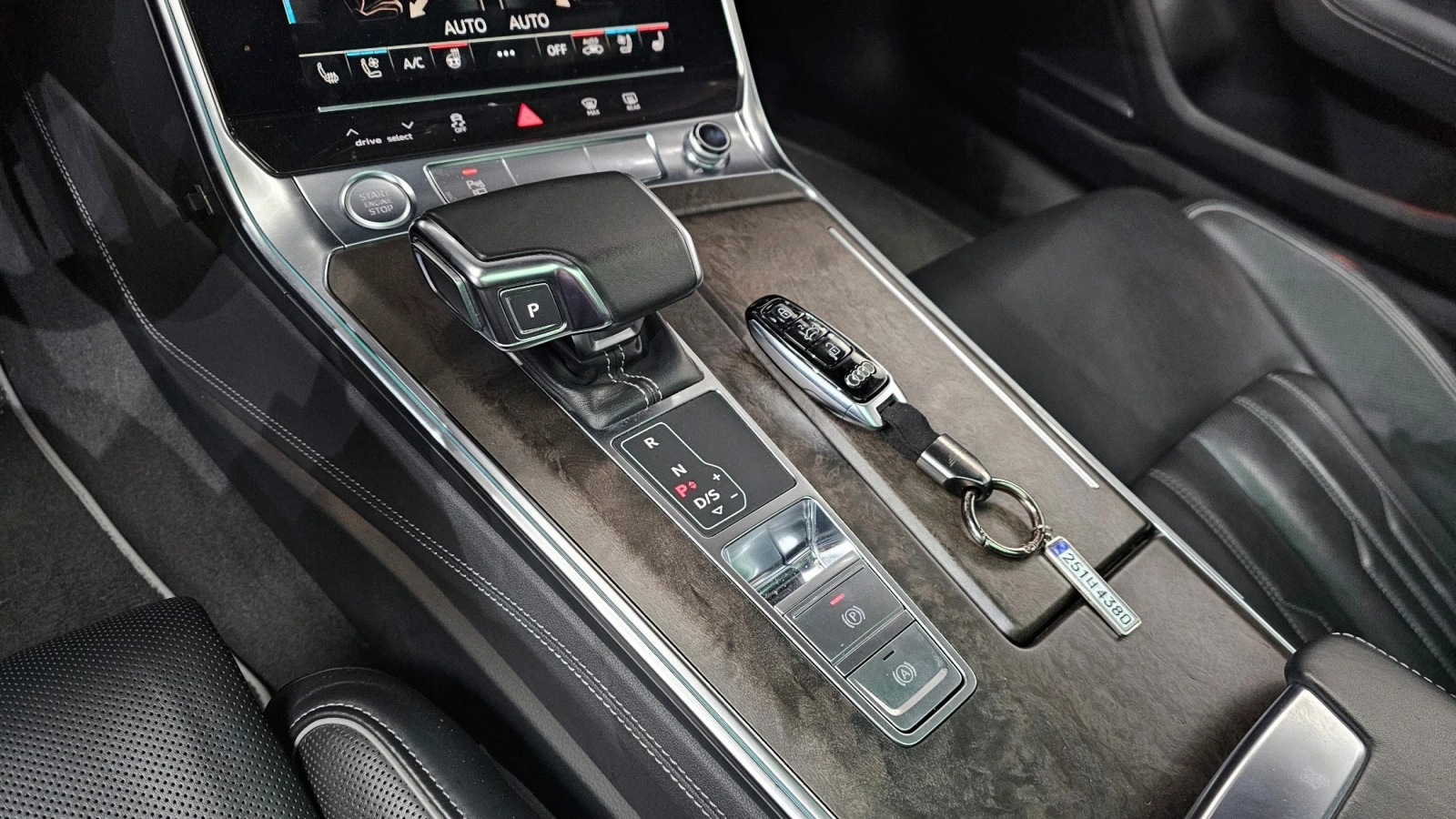 Audi A7 3.0 TFSI Quattro, FULL, снимка 8 - Автомобили и джипове - 55377678