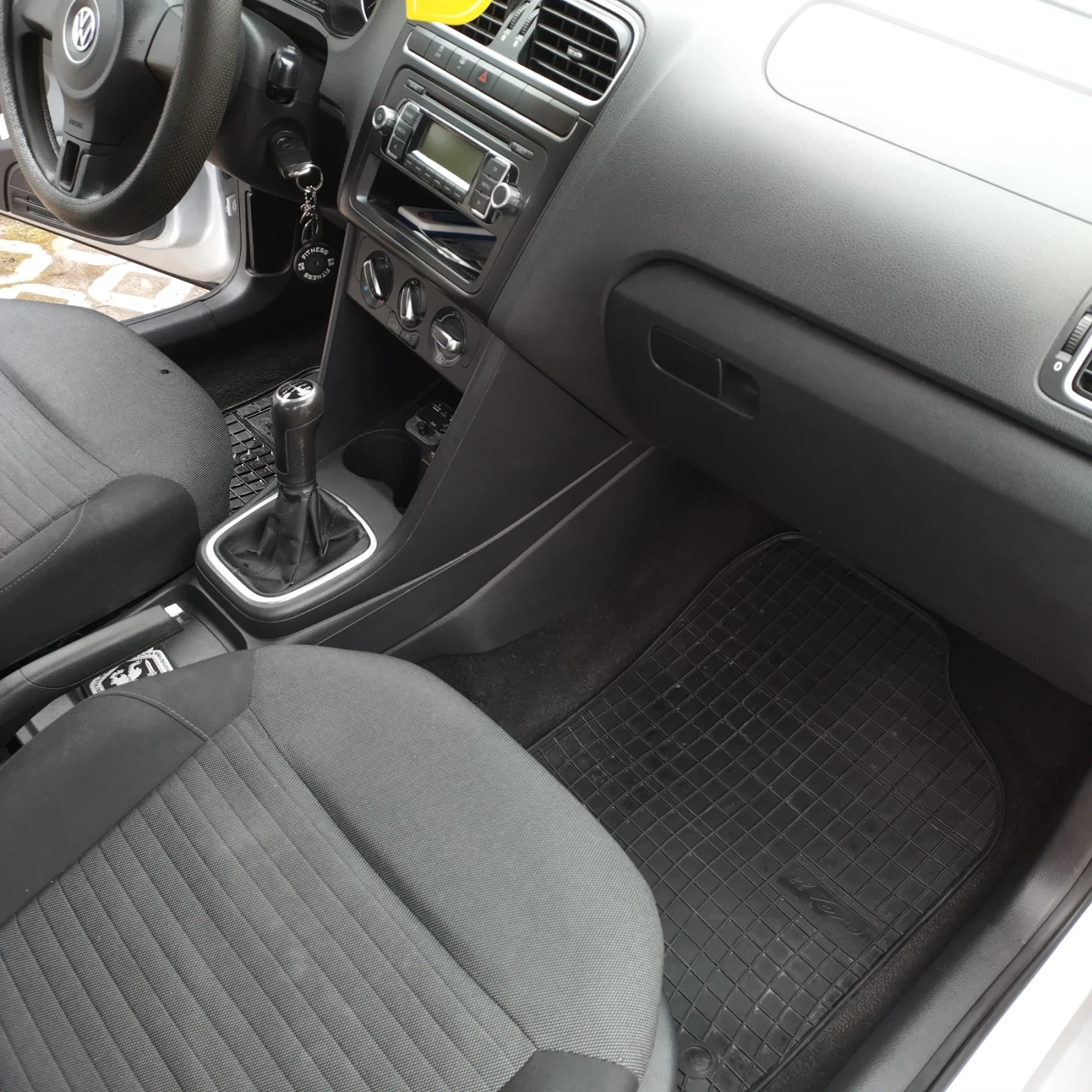 VW Polo 1.2, снимка 5 - Автомобили и джипове - 55612773