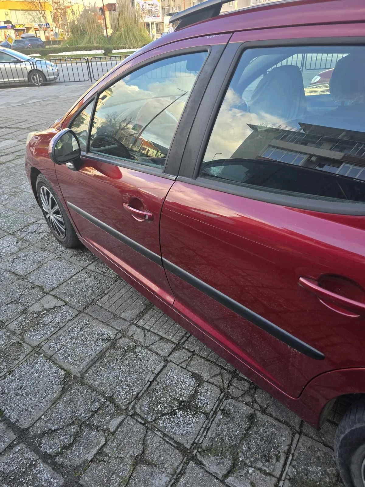 Peugeot 207, снимка 3 - Автомобили и джипове - 55886669