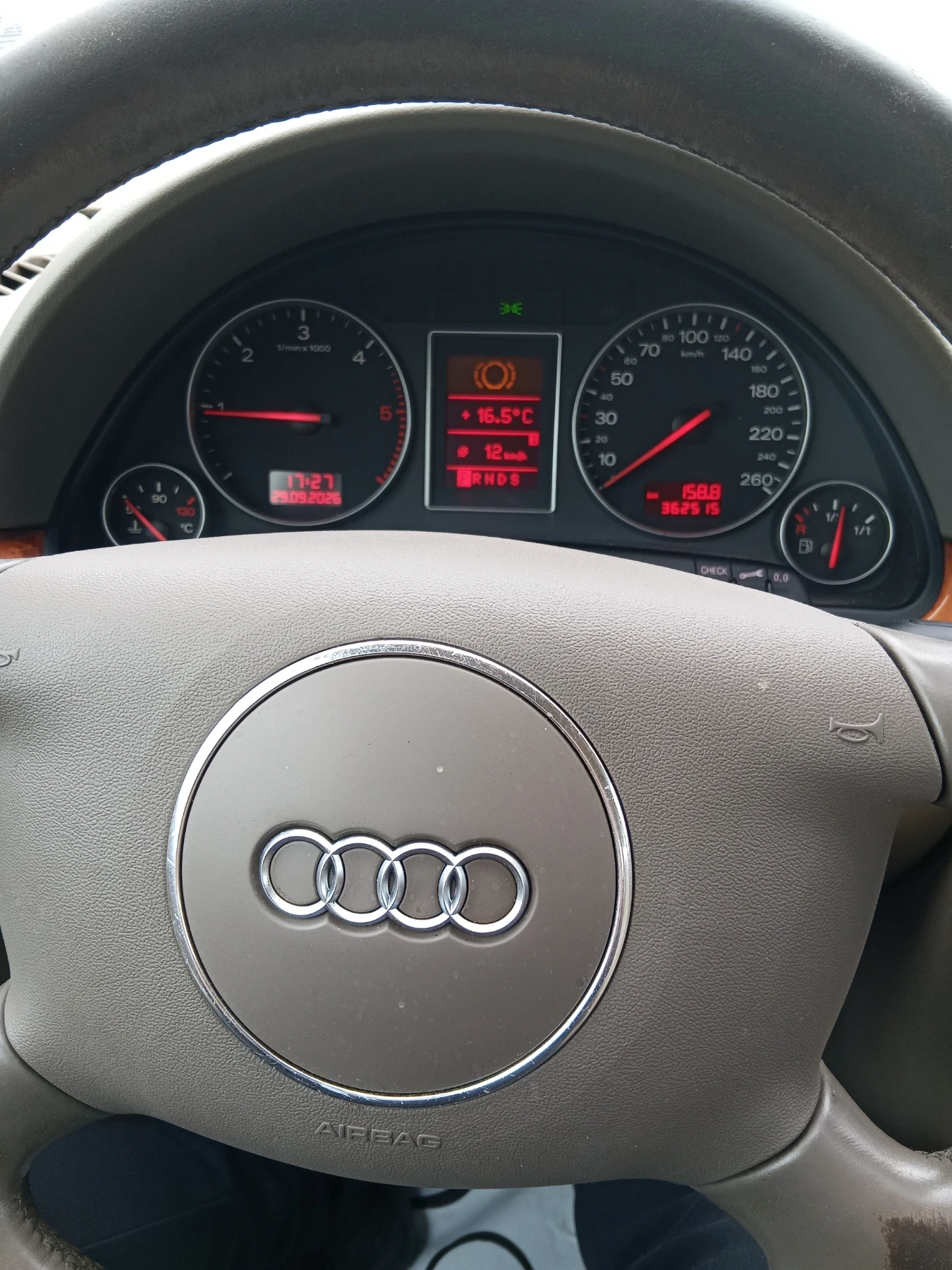 Audi A4, снимка 7 - Автомобили и джипове - 56273167