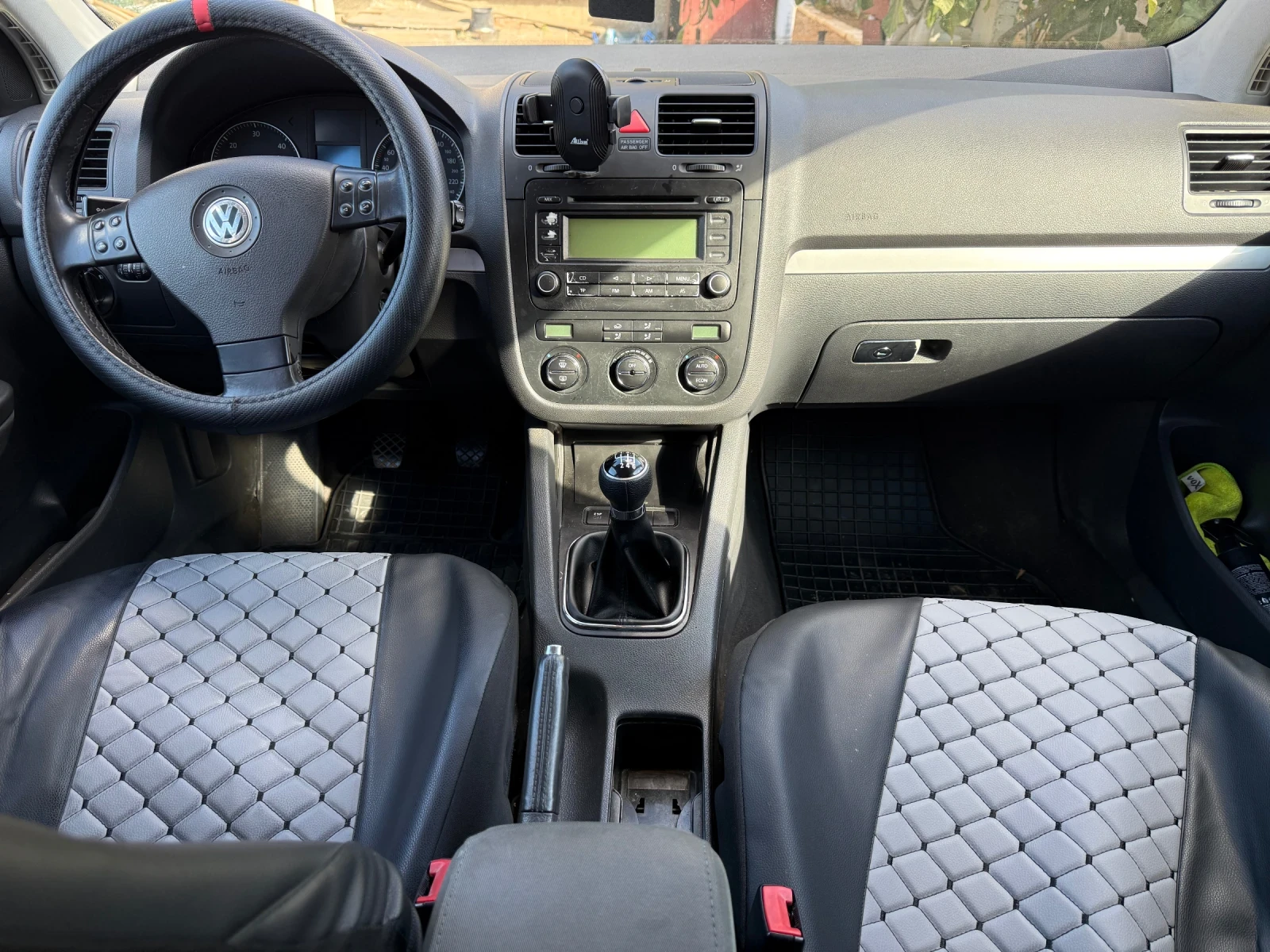 VW Golf, снимка 3 - Автомобили и джипове - 56678172