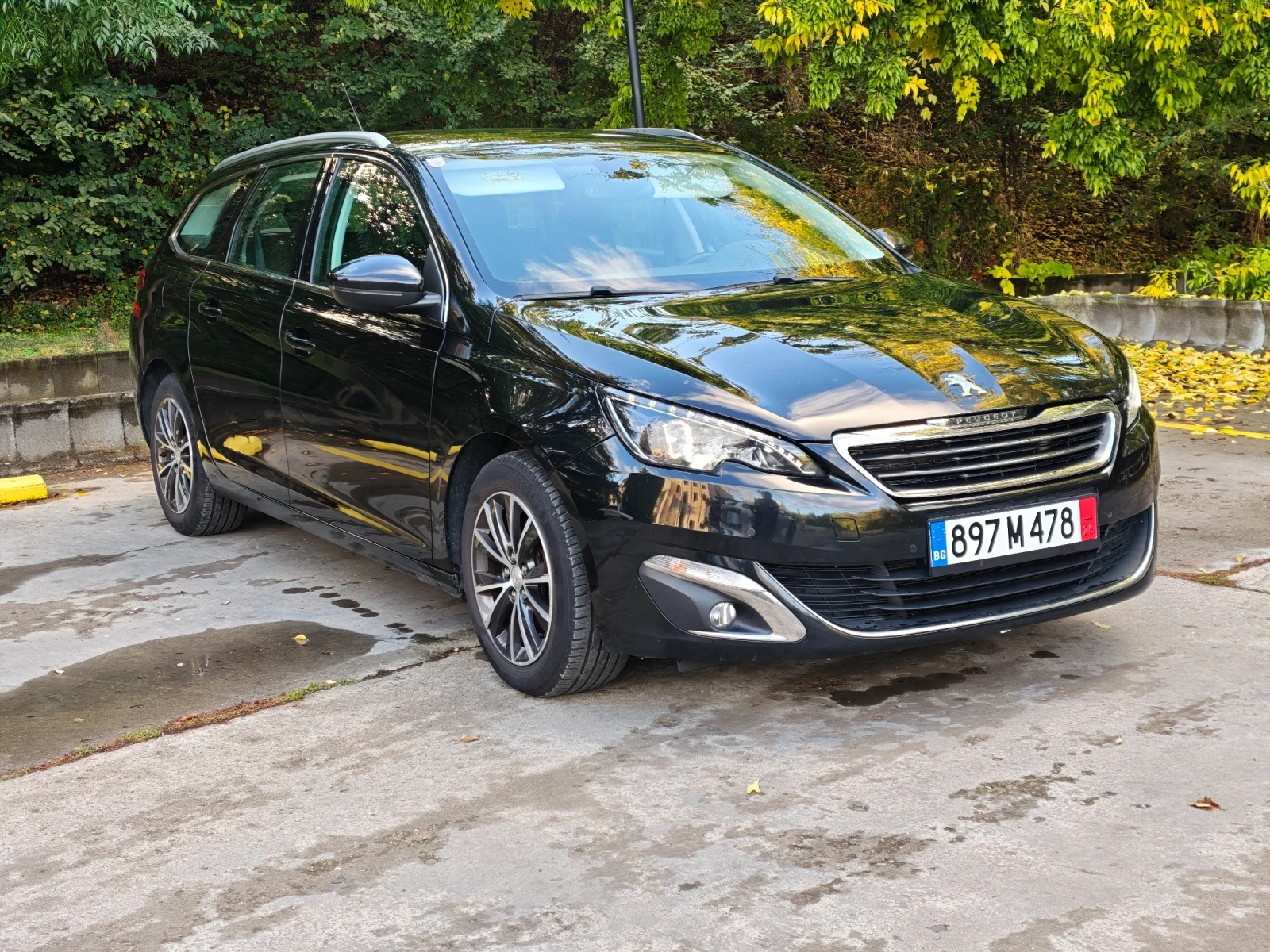 Peugeot 308 SW Allure, снимка 2 - Автомобили и джипове - 56699491
