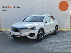 ����� �� �������� �� VW Touareg Elegance 3.0 V6 eHybrid 4MOTION