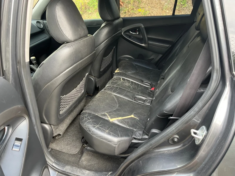 Toyota Rav4 2.2D-Cat 177 4x4, снимка 5 - Автомобили и джипове - 52787997