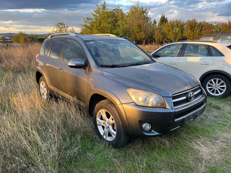 Toyota Rav4 2.2D-Cat 177 4x4, снимка 3 - Автомобили и джипове - 47452742