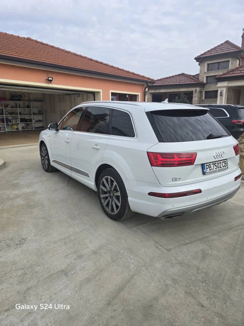 Audi Q7, снимка 7 - Автомобили и джипове - 48793156