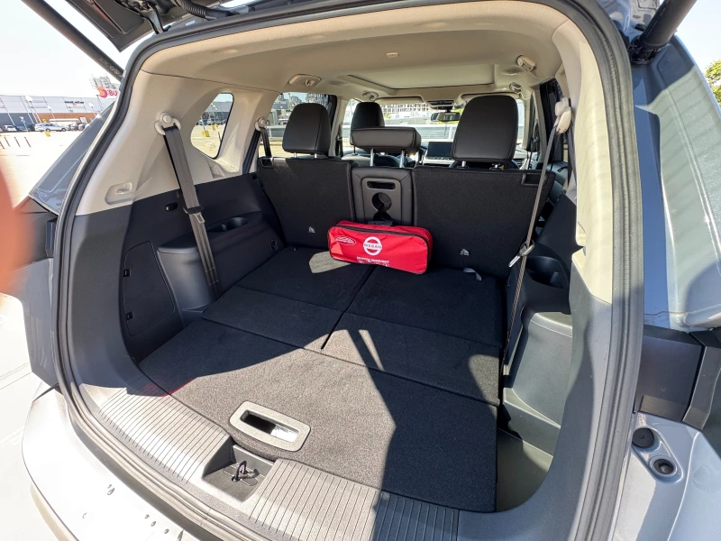 Nissan X-trail 1.5 DDT 7 CVT, N-Connecta, снимка 13 - Автомобили и джипове - 52346862