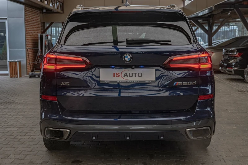 BMW X5 M50D/Swarovski/Bowers & Wilkins Diamond/Sky Lounge, снимка 4 - Автомобили и джипове - 52377227