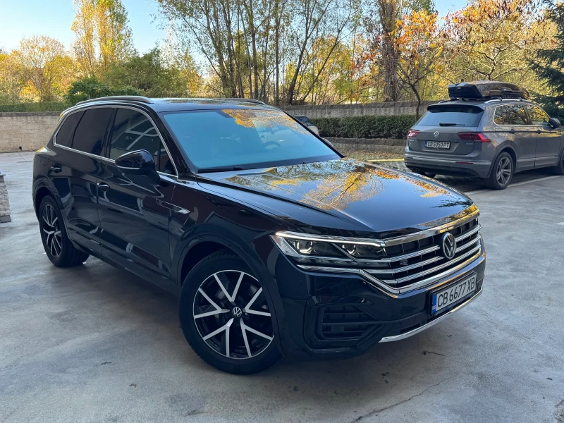 VW Touareg R-Line 3.0 6V TDI SCR 4 MOTION, снимка 3 - Автомобили и джипове - 52642092