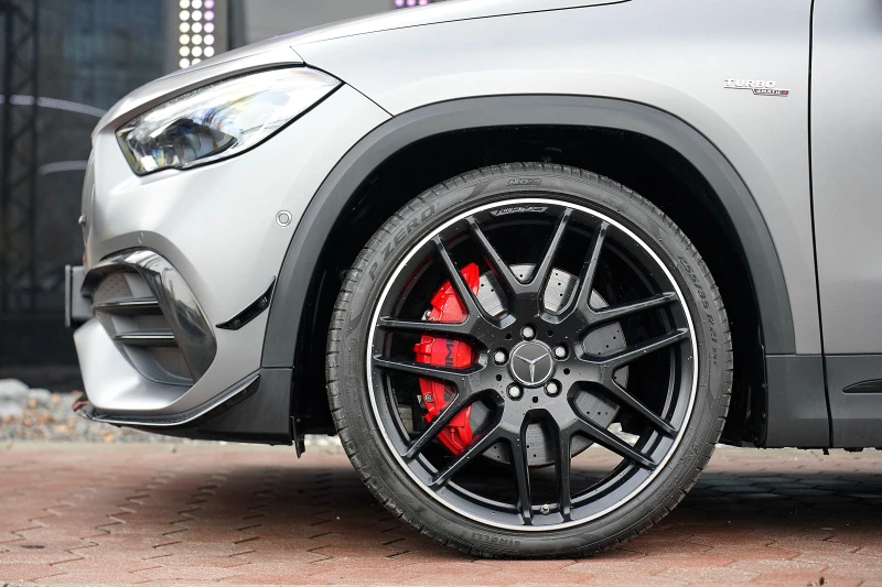 Mercedes-Benz GLA 45 AMG S 4Matic+ Aerodynamic Package, снимка 14 - Автомобили и джипове - 53083285