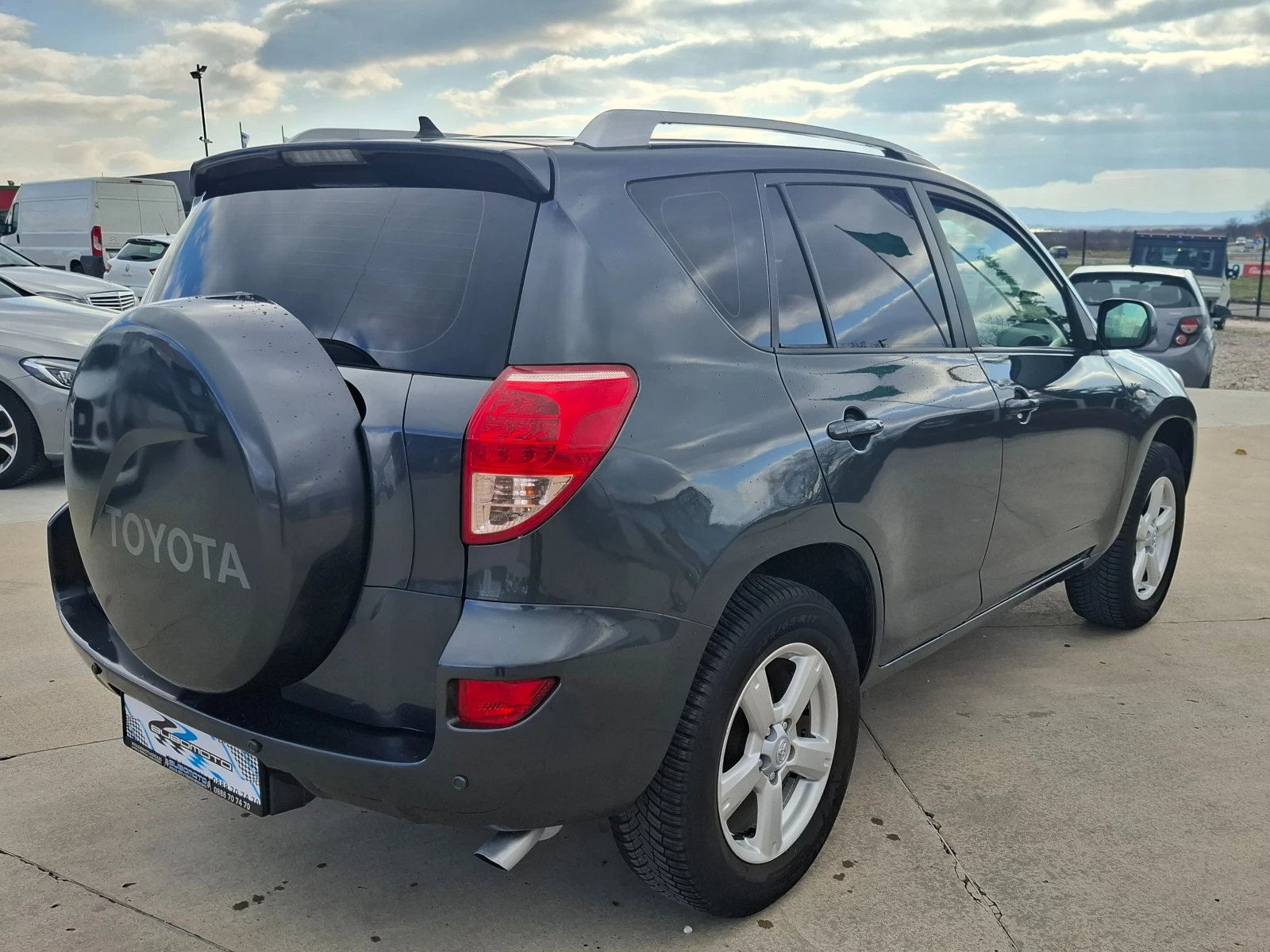 Toyota Rav4 2.2D4D/Клима/Италия - изображение 3